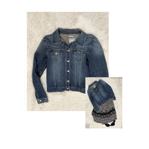 Old Navy Denim Jacket - Size Large (EUC)